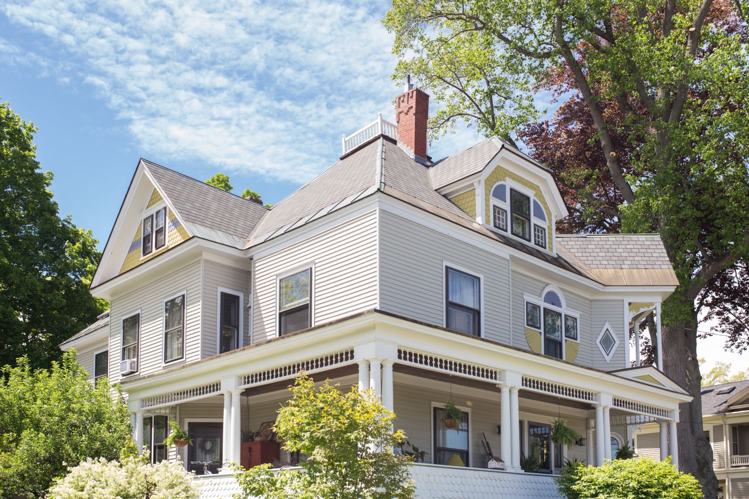 How to Tell if a House Has Good Bones, According to a Home Renovation